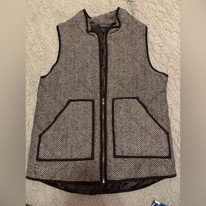 Marokeety Black and White Vest